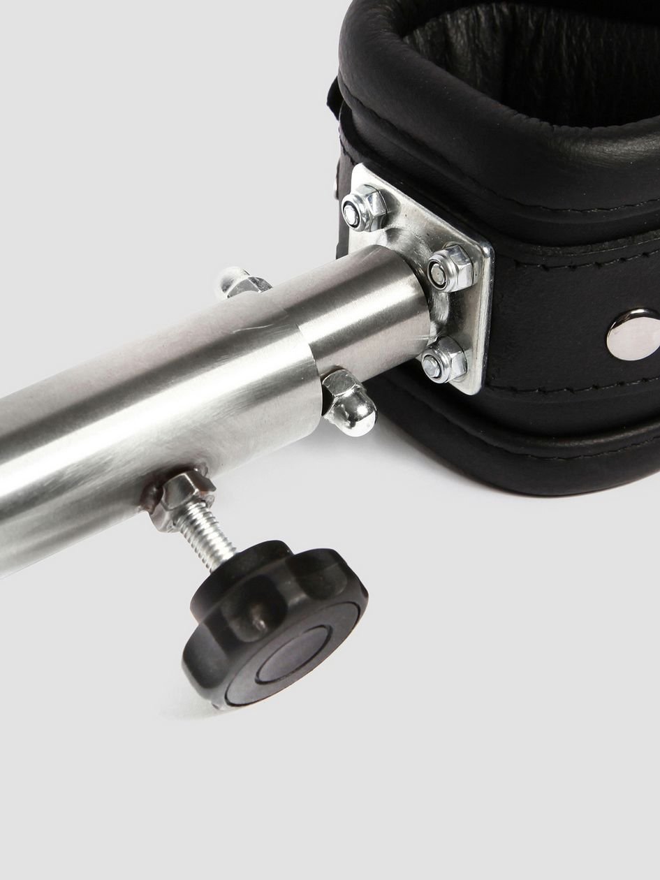 50983.jpg DOMINIX Deluxe 20 Inch Expandable Spreader Bar with Heavy Leather Cuffs - Image 1