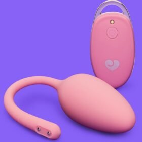 Lovehoney mon ami Remote Control Vibrating Love Egg