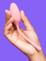 Lovehoney mon ami Remote Control Vibrating Love Egg - Image 2